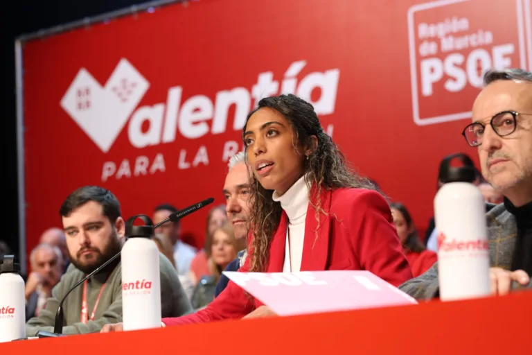 Rosa Sánchez pone a Alhama como ejemplo de éxito en la lucha contra la derecha más radical