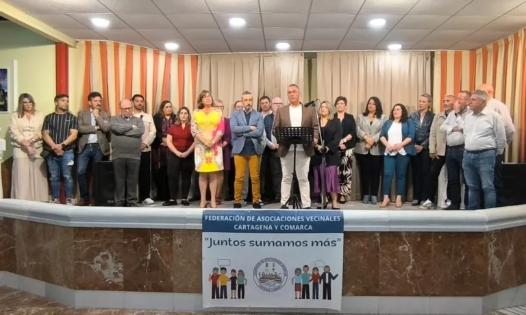 La sociedad cartagenera respalda a la nueva Junta Directiva de la Federación de Vecinos