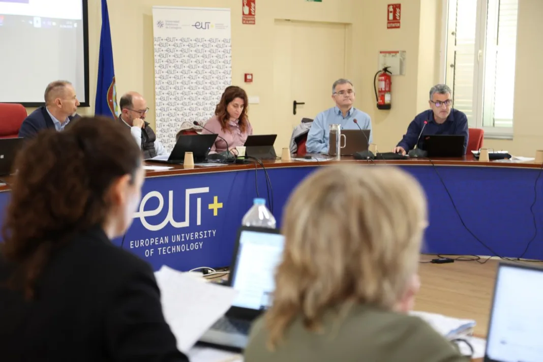 La UPCT activa un Comité de Emergencias y un protocolo de suspensión automática por alertas meteorológicas extremas La UPCT activa un Comité de Emergencias y un protocolo de suspensión automática por alertas meteorológicas extremas
