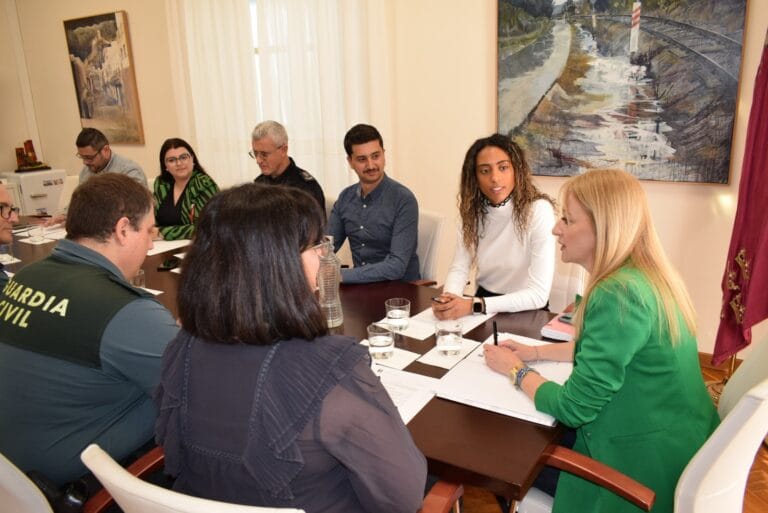 Alhama refuerza la seguridad en Semana Santa, Los Mayos y las fiestas de sus pedanías