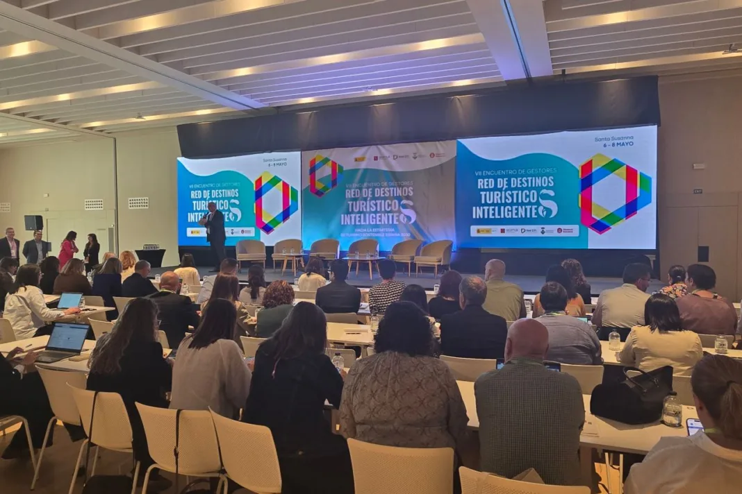 Mula avanza en su transformación como destino turístico inteligente en el VII Encuentro Nacional de la Red DTI Mula avanza en su transformación como destino turístico inteligente en el VII Encuentro Nacional de la Red DTI