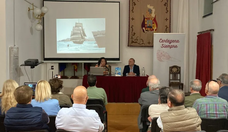 Cartagena reivindica la figura del capitán Vicente Buigues, héroe del naufragio del Sirio