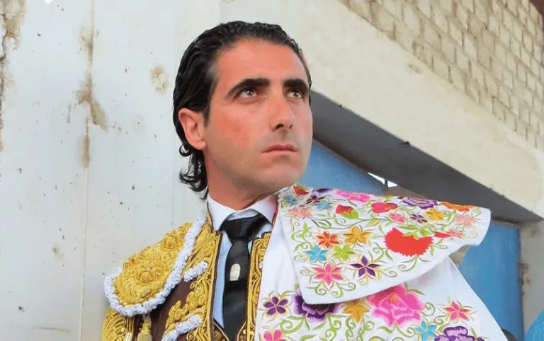 Un concejal de VOX cobró de una empresa adjudicataria del Ayuntamiento de Las Torres de Cotillas