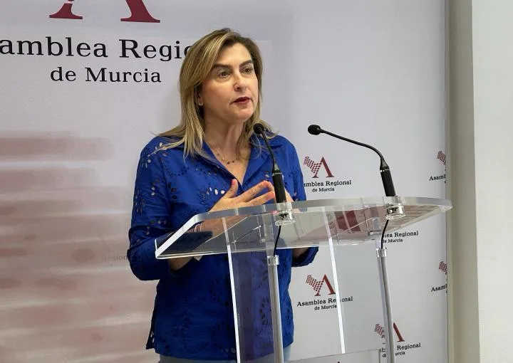 FOTO_CarminaFernández Carmina Fernández respalda la gestión de Francisco Lucas y acusa al PP de usar el agua como arma de confrontación