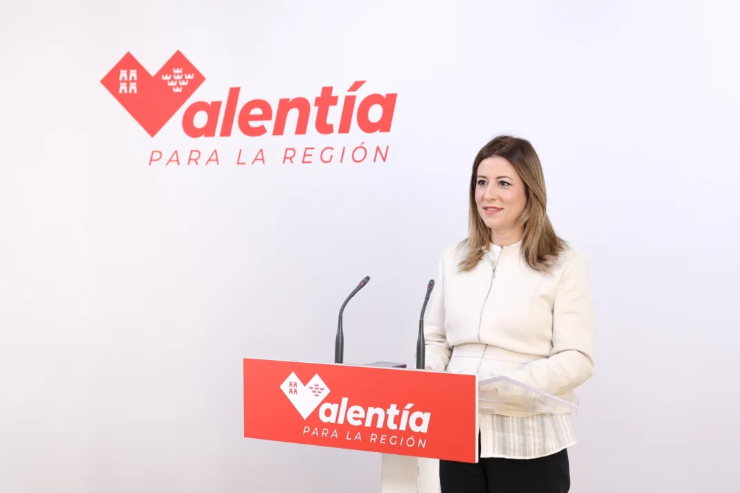 FOTO_IsabelGadea El PSOE acusa a López Miras de hacer el ridículo en el Congreso y reclama seriedad en la defensa del trasvase