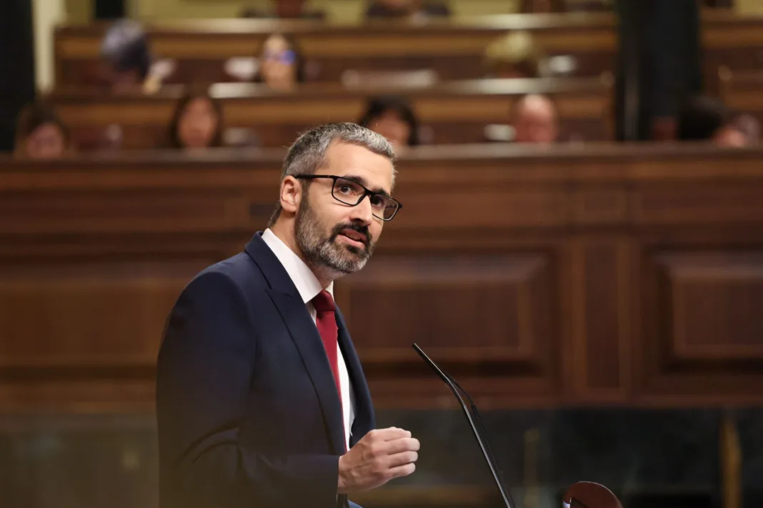 Francisco Lucas Congreso Francisco Lucas: “No necesitamos ni a García-Page ni a López Miras, sino responsabilidad con el agua”
