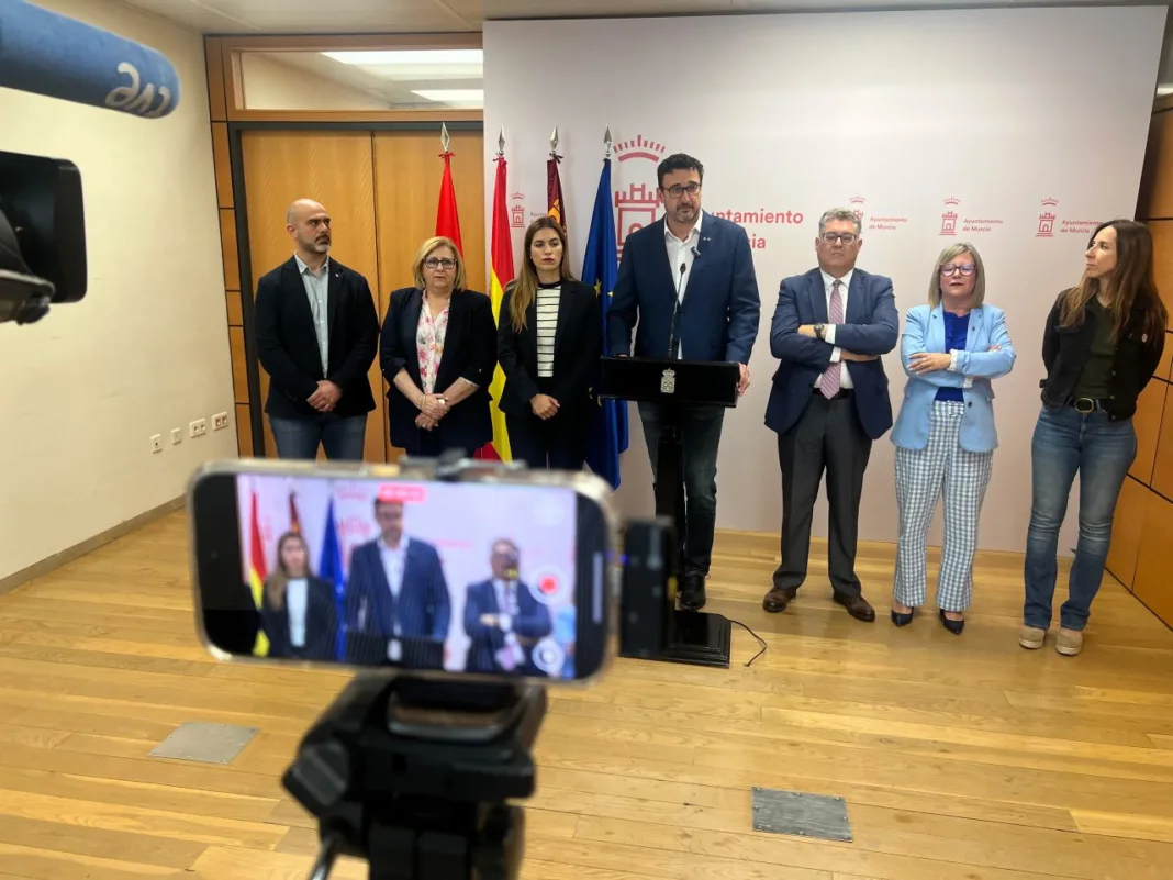 El PSOE convertirá el próximo Pleno en un debate sobre el estado del municipio ante la negativa de Ballesta El PSOE convertirá el próximo Pleno en un debate sobre el estado del municipio ante la negativa de Ballesta