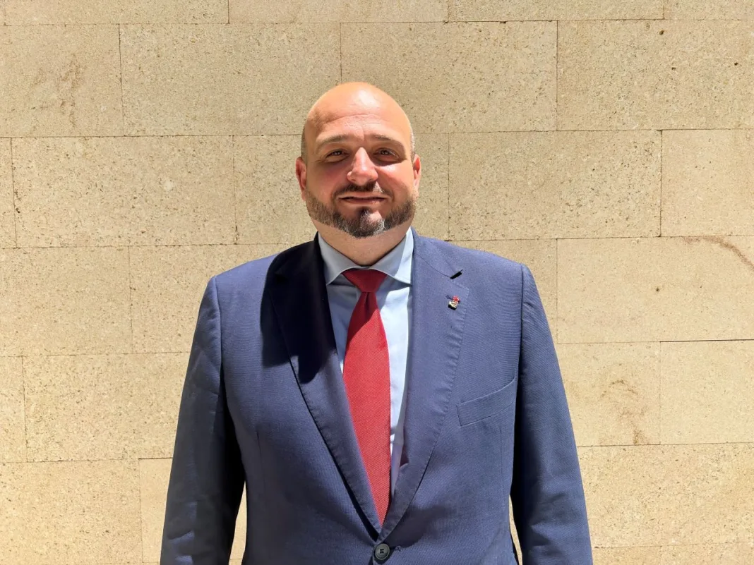 Torres: “Lo único que avanza en Cartagena lo impulsa el Gobierno de España”