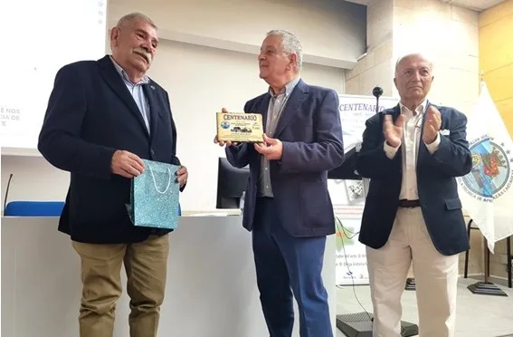 José Manuel Marín Garre, Diego Victoria Moreno y Emilio Ruiz Navarro La Escuela de Aprendices de Bazán: cien años después, sigue siendo un símbolo de excelencia y orgullo industrial
