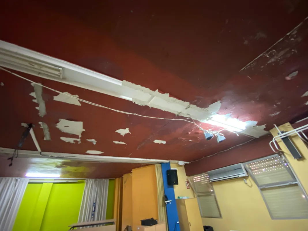 El PSOE exige reformas urgentes en el IES Elcano ante el deterioro “inadmisible” de sus instalaciones El PSOE exige reformas urgentes en el IES Elcano ante el deterioro “inadmisible” de sus instalaciones