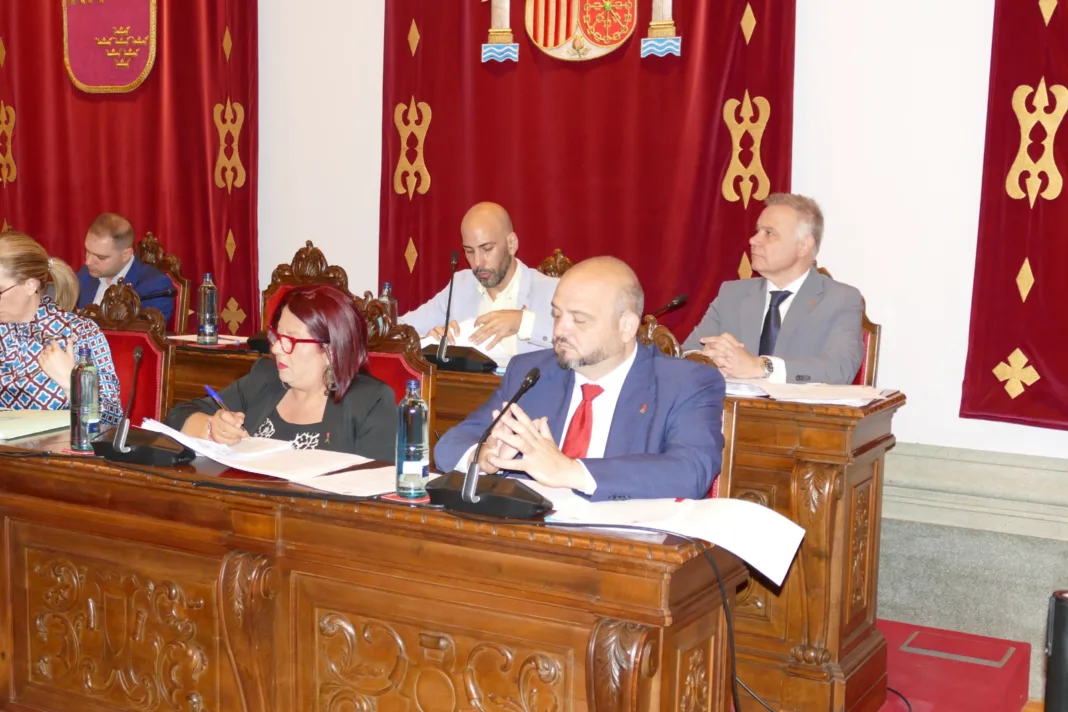 El Pleno de Cartagena aprueba la propuesta socialista para exigir más medios y personal sanitario en el Área 2 de Salud El Pleno de Cartagena aprueba la propuesta socialista para exigir más medios y personal sanitario en el Área 2 de Salud