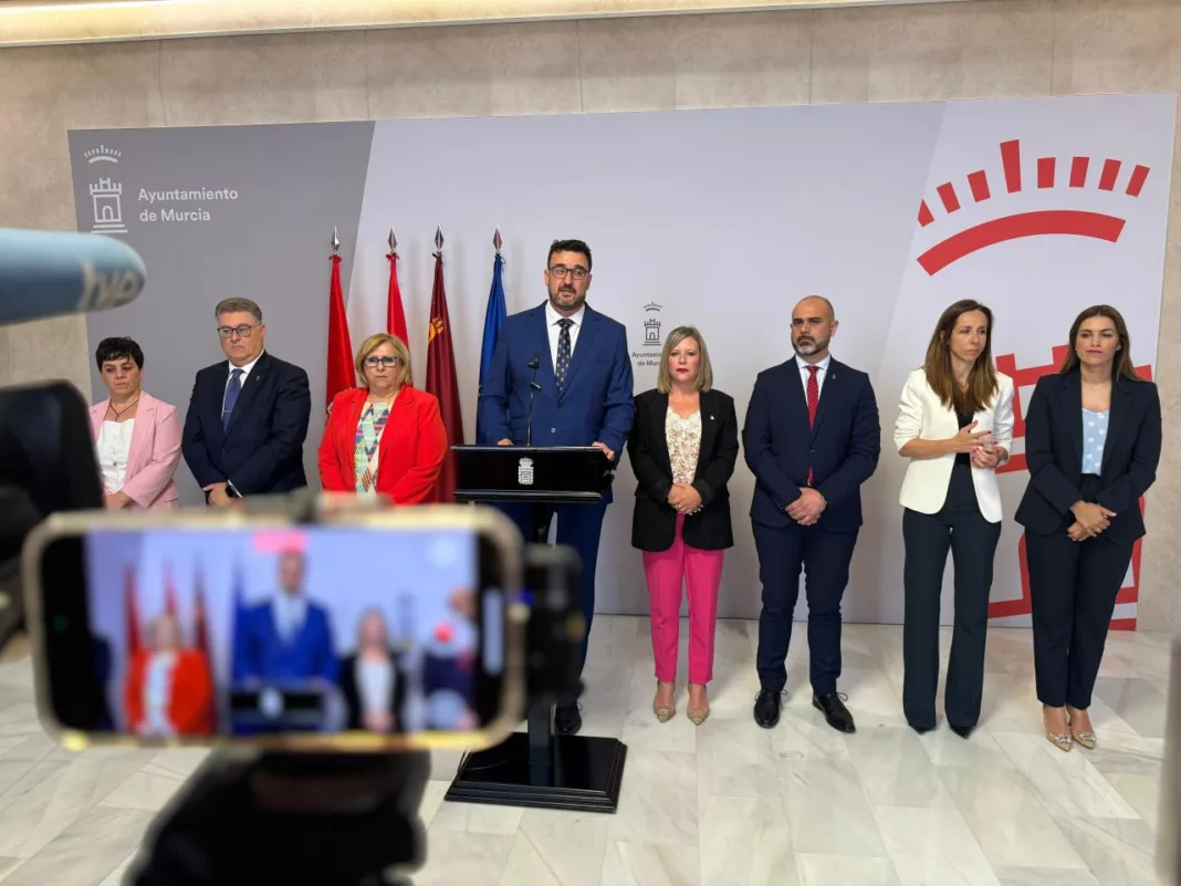 gruposocialista_previapleno (003) El PSOE denuncia que el “milagro económico” del PP en Murcia esconde más impuestos, recortes y deuda