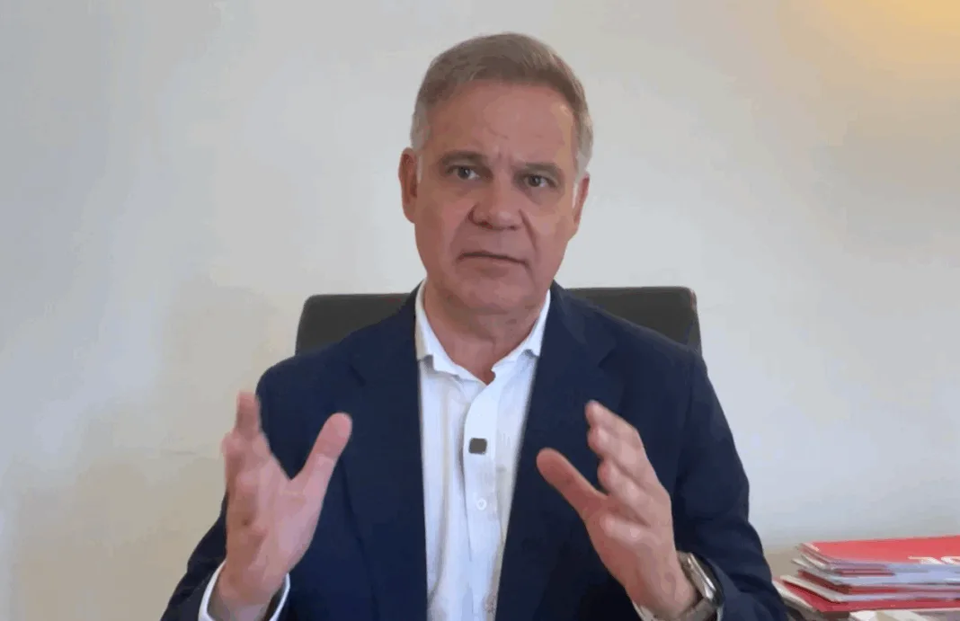 Pedro Contreras El PSOE ofrece colaboración al Gobierno local para elaborar el Plan Económico Financiero que exige la ley