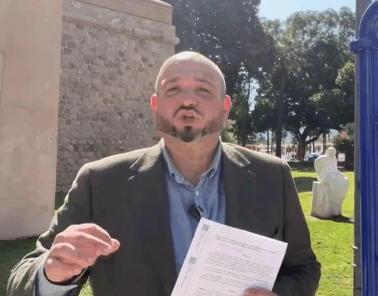 El PSOE reclama la autoría del acuerdo que permitirá abrir las piscinas de Tentegorra y exige su reapertura este verano