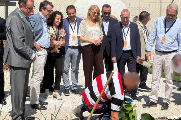 El alcalde de Mula participa en la Semana Cultural Miguel Hernández del Centro Penitenciario Murcia II