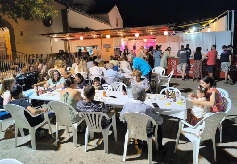 Tallante celebra su día grande y da la bienvenida al verano con las fiestas de San Antonio de Padua