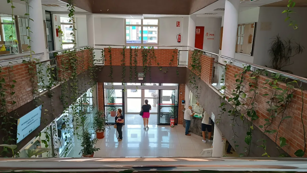 Ayuntamiento Molina de Segura Asamblea general de funcionarios en Molina de Segura por la parálisis del gobierno local de PP y VOX