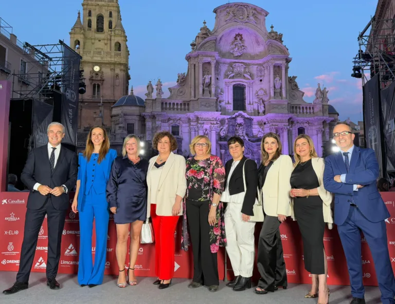 Esther Nevado denuncia en X el sesgo centralista y conservador de la gala del Día de la Región