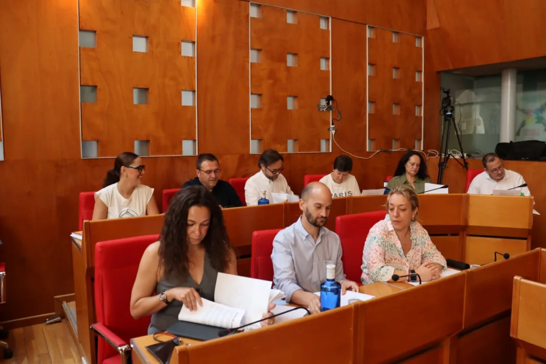 El PSOE de Lorca denuncia el “insulto” presupuestario para el Centro de Salud de San Cristóbal y exige climatización urgente en los colegios El PSOE de Lorca denuncia el “insulto” presupuestario para el Centro de Salud de San Cristóbal y exige climatización urgente en los colegios.