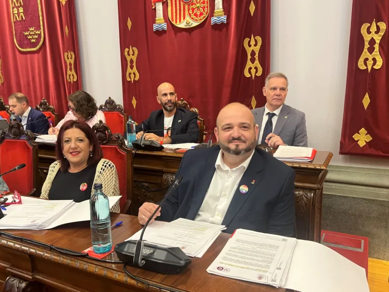 PP y Vox bloquean en Cartagena la ordenación de playas y la instalación de un pantalán en Los Nietos