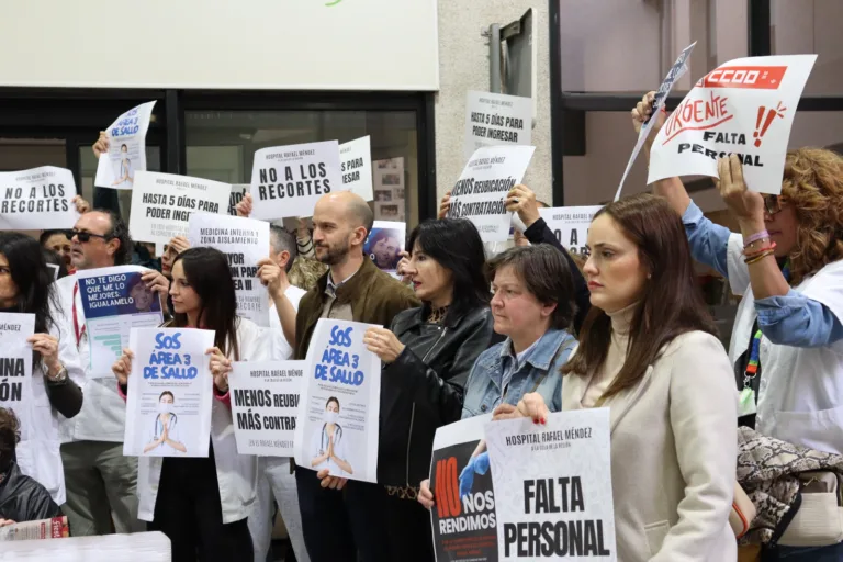 El Hospital Rafael Méndez afronta un verano negro por el colapso y la falta de camas, según denuncia el PSOE de Lorca