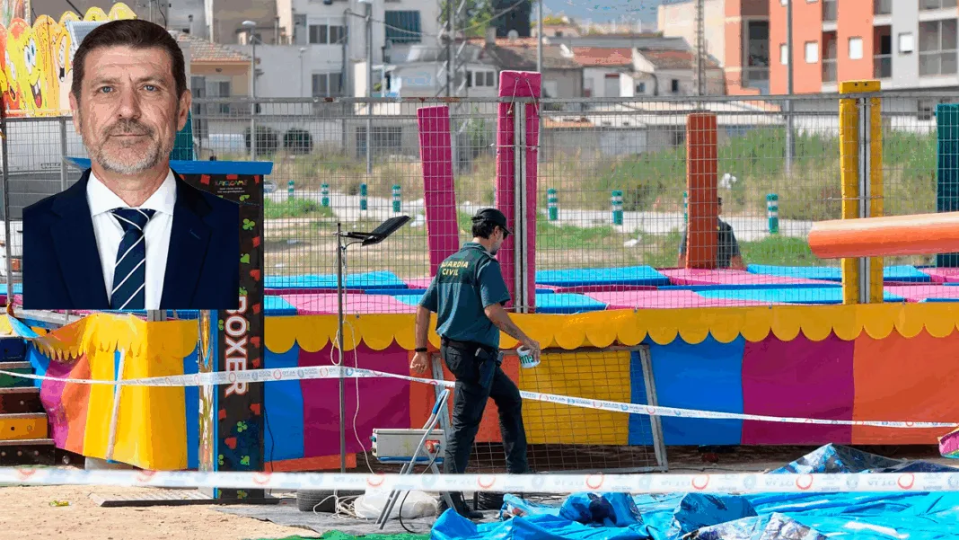 IU-Verdes exige la dimisión del concejal Perona por la ausencia de Protección Civil en la feria de Alquerías IU-Verdes exige la dimisión del concejal Perona por la ausencia de Protección Civil en la feria de Alquerías