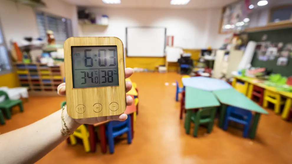 La FAPA denuncia otro final de curso “en aulas convertidas en saunas” y exige climatización urgente en los colegios de la Región La FAPA denuncia otro final de curso “en aulas convertidas en saunas” y exige climatización urgente en los colegios de la Región