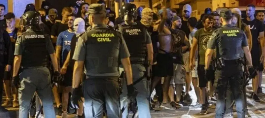 Sumar Región de Murcia denuncia la “cacería de inmigrantes” en Torre Pacheco y exige responsabilidades políticas y judiciales Sumar Región de Murcia denuncia la “cacería de inmigrantes” en Torre Pacheco y exige responsabilidades políticas y judiciales