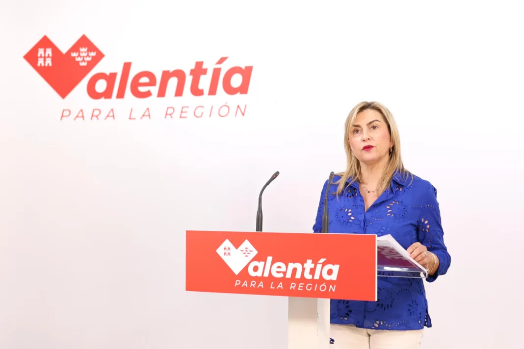 FOTO_CarminaFernández El PSOE presenta 191 enmiendas para frenar el presupuesto “ultra” de PP y Vox en la Región de Murcia