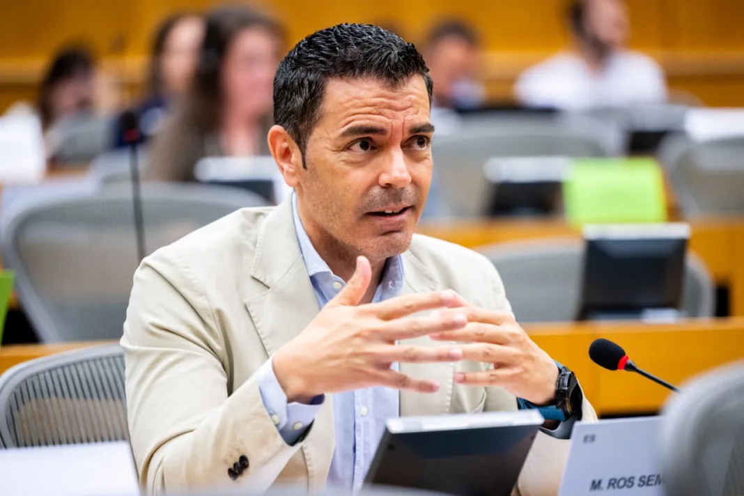 Marcos Ros alerta de que el recorte del 20 % a la PAC impulsado por el PP en Europa golpea de lleno a la Región de Murcia