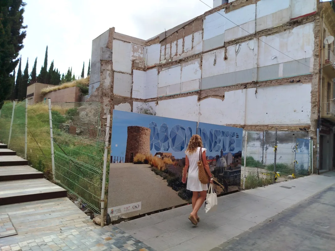 El PCAN acusa a Arroyo de aparcar el Plan Director del Molinete para favorecer la urbanización de la Morería El PCAN acusa a Arroyo de aparcar el Plan Director del Molinete para favorecer la urbanización de la Morería