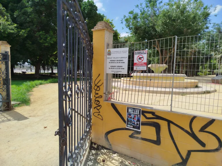 El Partido Cantonal denuncia el retraso en la apertura de los parques caninos prometidos junto al Cartagonova y en La Vaguada