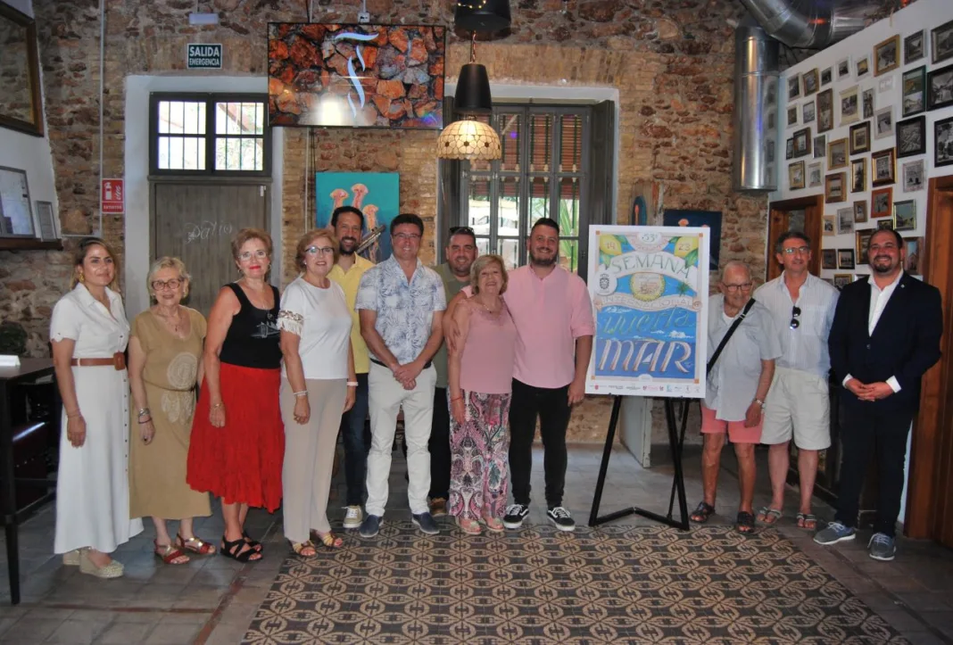 Foto presentación Cartel (002) Los Alcázares celebrará la 53ª Semana Internacional de la Huerta y el Mar con más folklore, gastronomía y talento joven