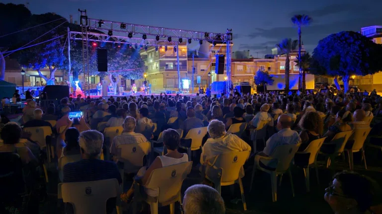 Éxito de público en la gala de presentación del Festival de Lo Ferro celebrada en Los Alcázares