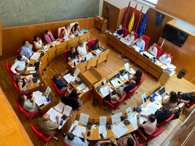 El PSOE acusa a Fulgencio Gil de montar “una película” para tapar su fracaso como alcalde de Lorca