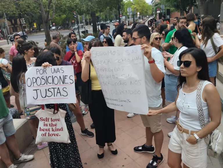 CCOO denuncia la exclusión del 90% del profesorado aspirante en las oposiciones de Secundaria