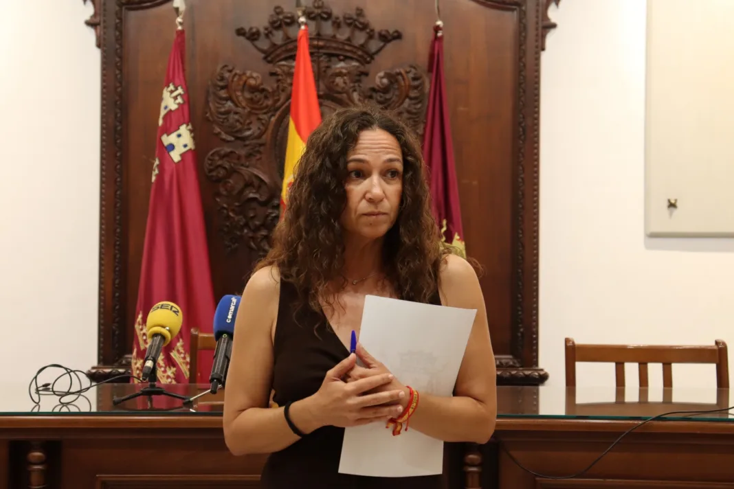 El PSOE de Lorca exige dimisiones tras el archivo por la Fiscalía de la denuncia penal promovida por el PP El PSOE de Lorca exige dimisiones tras el archivo por la Fiscalía de la denuncia penal promovida por el PP
