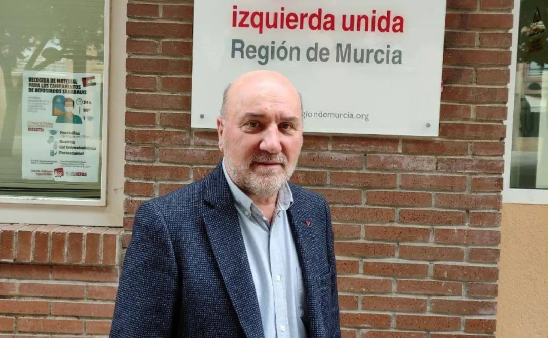 IU-Verdes acusa al Gobierno de López Miras de institucionalizar el odio por ceder ante Vox en políticas migratorias IU-Verdes acusa al Gobierno de López Miras de institucionalizar el odio por ceder ante Vox en políticas migratorias