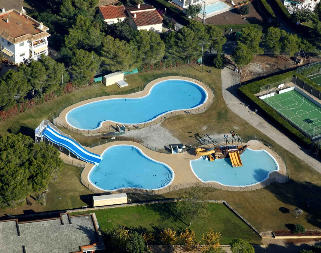 El Gobierno de España licita la reforma de las piscinas e instalaciones deportivas del Parque Rafael de la Cerda con más de 500.000 euros de inversión El Gobierno de España licita la reforma de las piscinas e instalaciones deportivas del Parque Rafael de la Cerda con más de 500.000 euros de inversión