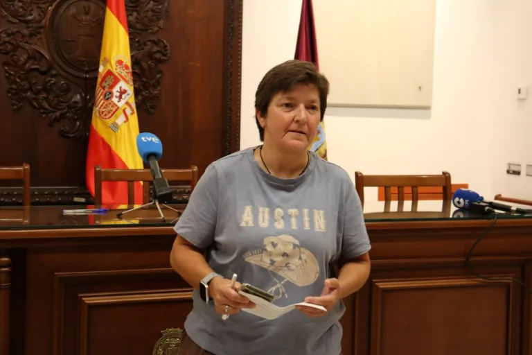 El PSOE de Lorca denuncia que la Región de Murcia es la segunda comunidad donde más se tarda en atender a personas dependientes