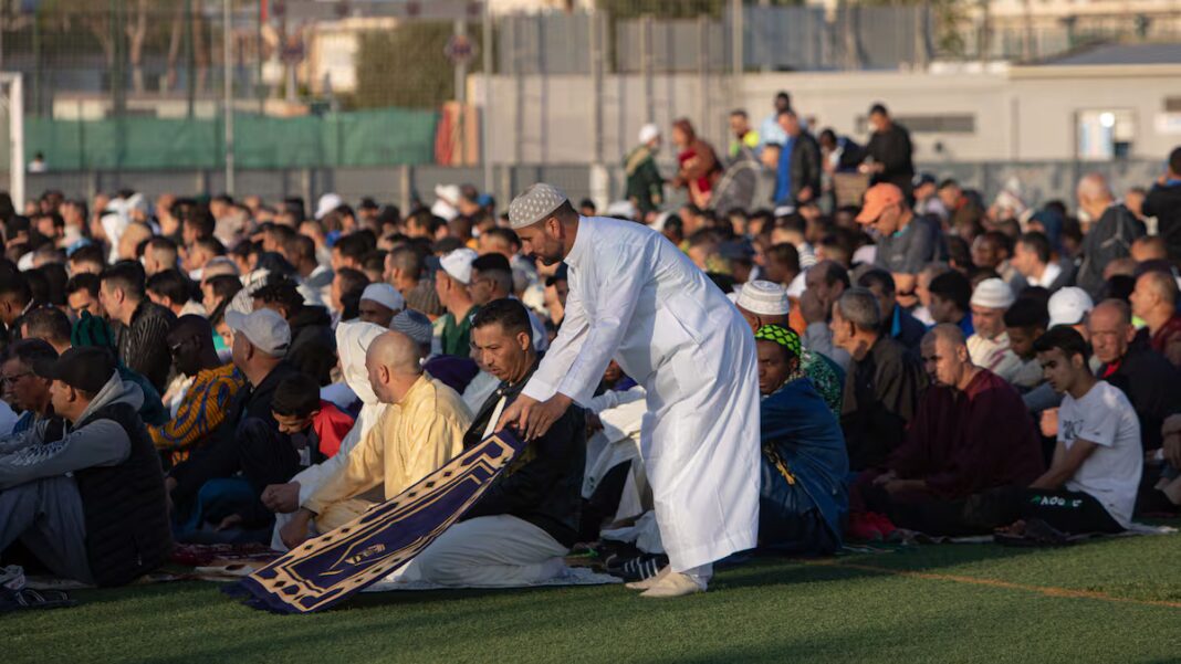 PP y VOX se contradicen en Las Torres de Cotillas tras la polémica por un acto islámico