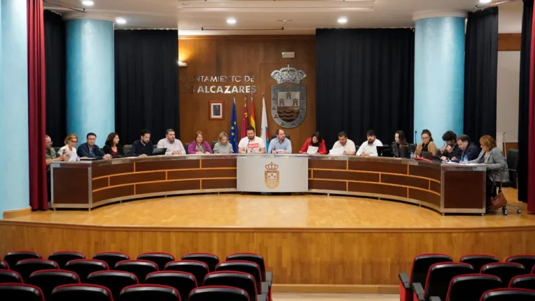 Los Alcázares aprueba una nueva fase de mejora de la red de agua para reducir fugas y optimizar el servicio