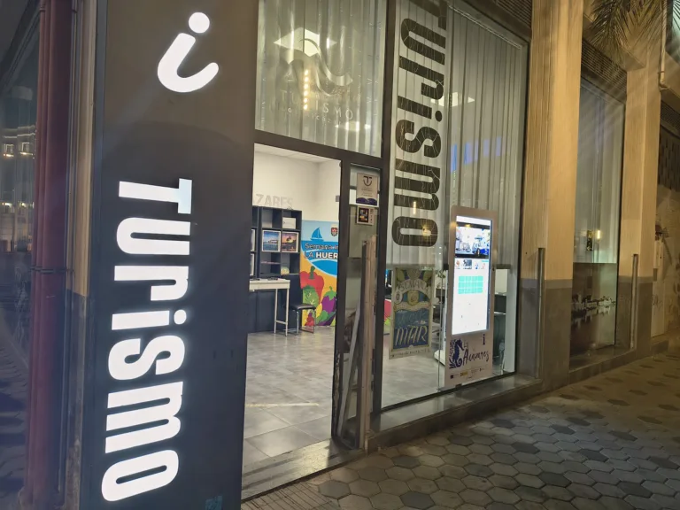 Los Alcázares crea una Smart Office para reforzar su modelo de Destino Turístico Inteligente