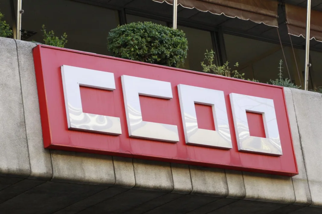 CCOO alerta de la subida del transporte urbano en Murcia, que crece un 12,1% en julio, mientras los salarios siguen a la cola en España CCOO alerta de la subida del transporte urbano en Murcia, que crece un 12,1% en julio, mientras los salarios siguen a la cola en España
