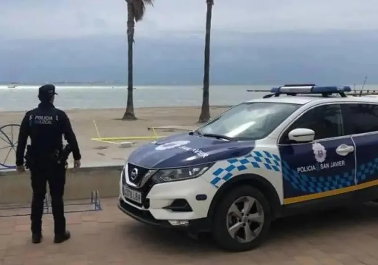 CCOO denuncia la falta de recursos policiales en San Javier y La Manga durante el verano