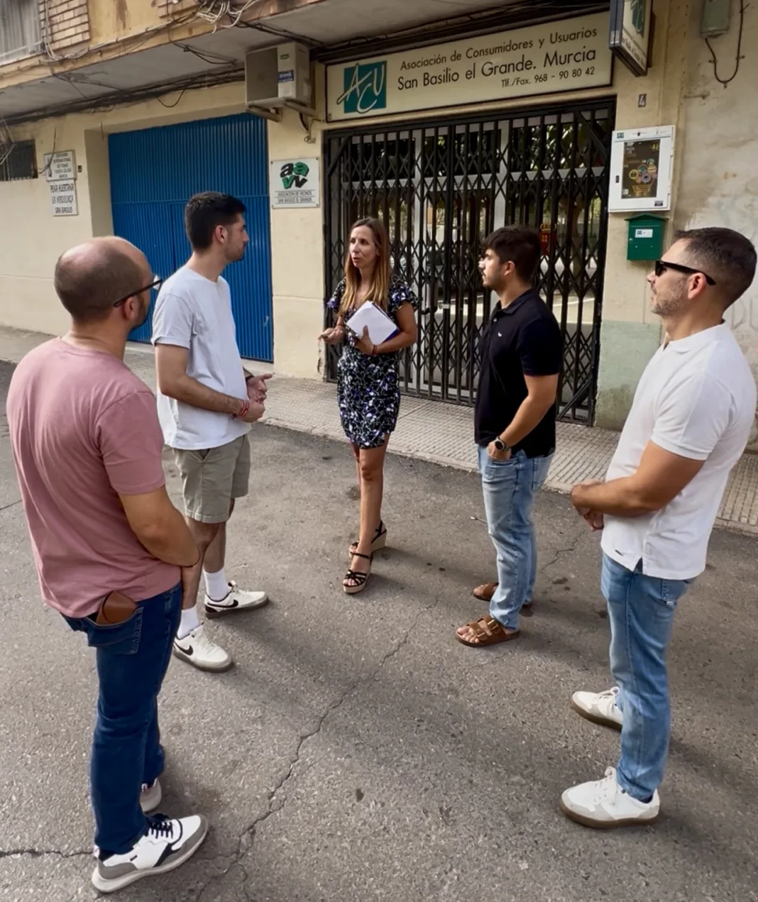 Ballesta ordena el desalojo de asociaciones vecinales en San Basilio tras 25 años de actividad Ballesta ordena el desalojo de asociaciones vecinales en San Basilio tras 25 años de actividad