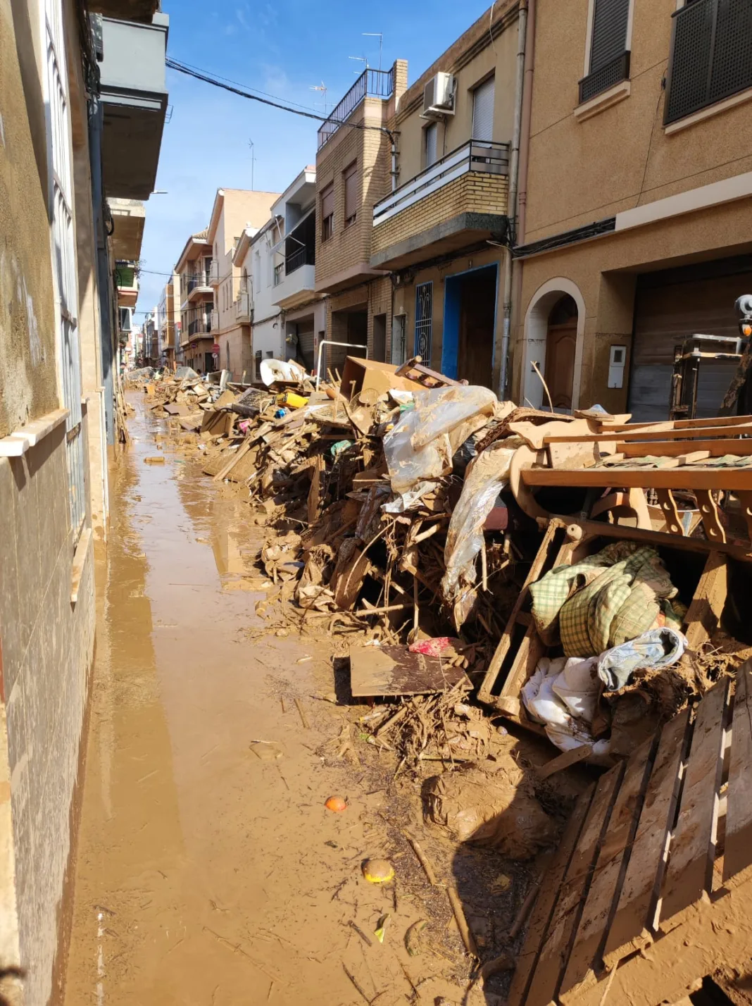 ASPAYM exige prioridad en la reparación de ascensores tras la DANA