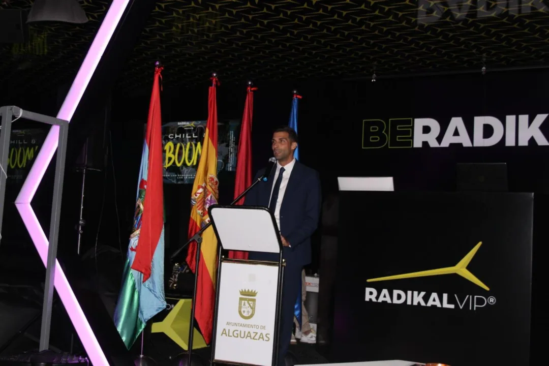 El alcalde de Alguazas participó en un acto municipal celebrado en la discoteca sin licencia días antes de decretar su cierre El alcalde de Alguazas participó en un acto municipal celebrado en la discoteca sin licencia días antes de decretar su cierre