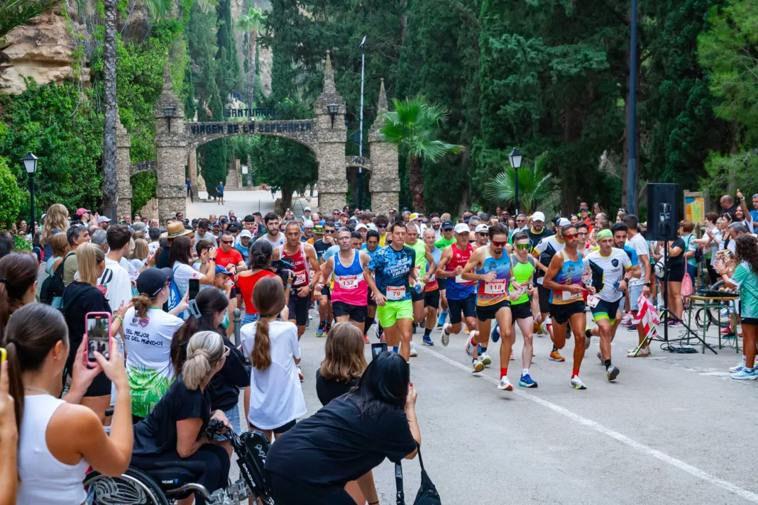 Calasparra celebra la V Carrera Benéfica “Entre Arrozales” con más de 400 participantes Calasparra celebra la V Carrera Benéfica “Entre Arrozales” con más de 400 participantes