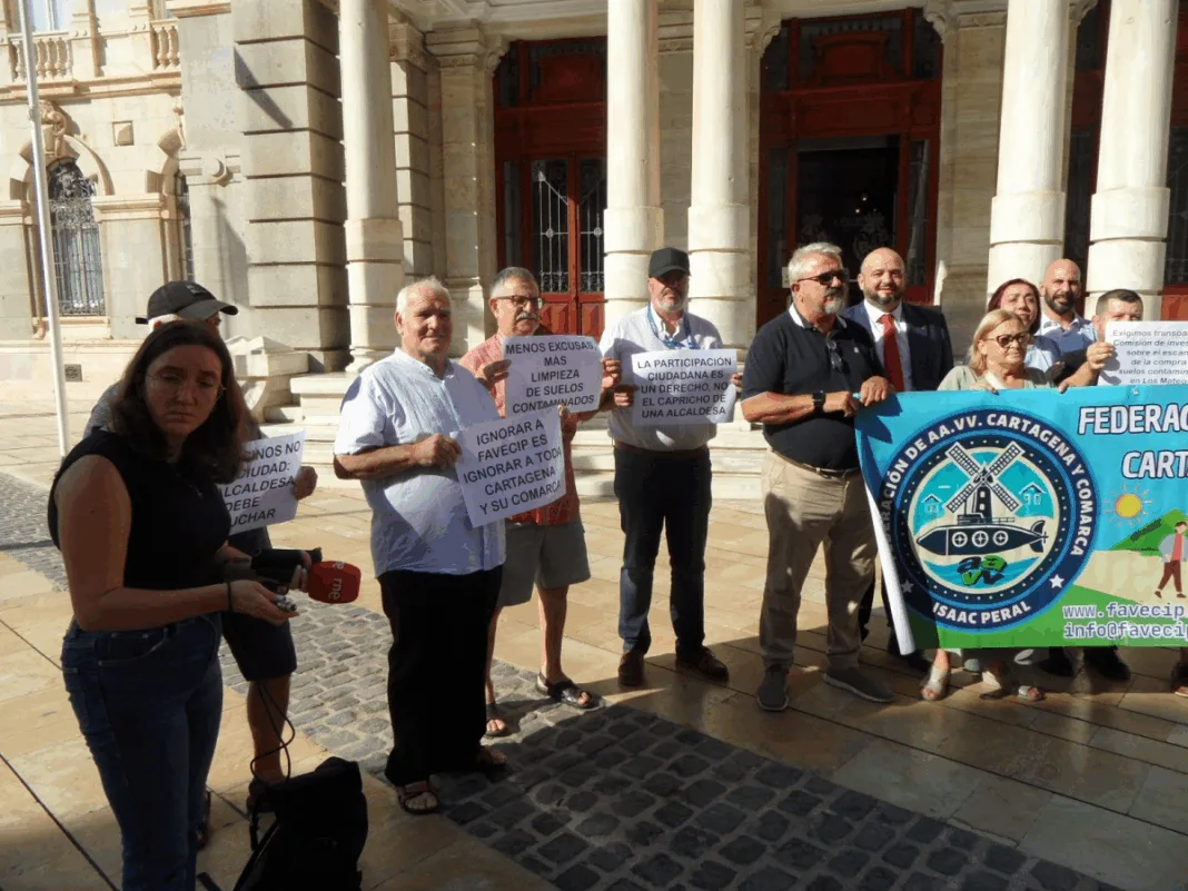 FACEVIP denuncia su exclusión del Pleno municipal y el trato vejatorio a un representante